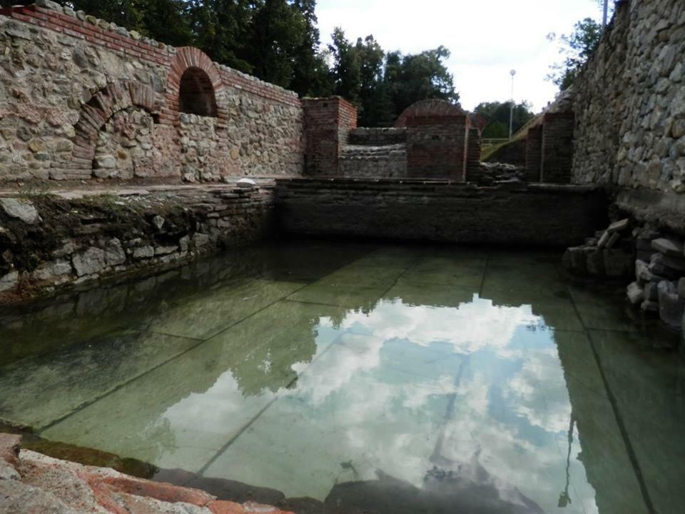 Апартамент 13 Hisarya Bagian luar foto